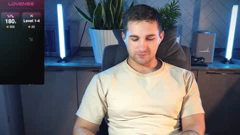 Sweet boy online show from January 18, 2025, 11:55 pm