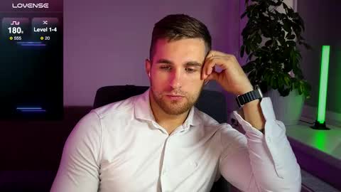 Sweet boy online show from October 11, 2025, 11:31 am