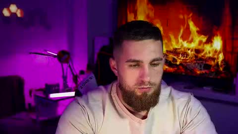 Snapshot of kochka25 chatting on January 18, 2026, 6:01 pm Sweet boy online show from January 18, 2026, 6:01 pm