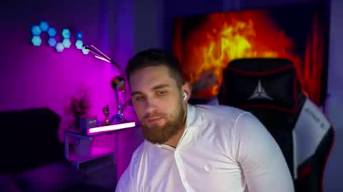 Snapshot of kochka25 chatting on January 31, 2026, 7:11 pm Sweet boy online show from January 31, 2026, 7:11 pm