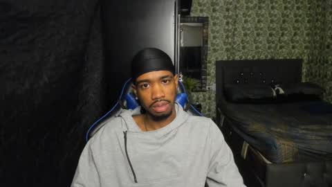 kofi online show from December 3, 2025, 3:03 am