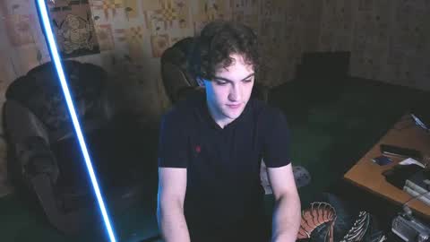 Kolya Kayne online show from April 18, 2026, 5:55 am