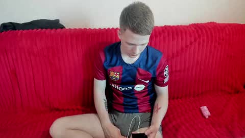 Snapshot of konnor_deviant chatting on June 8, 2026, 9:42 am konnor_deviant online show from June 8, 2026, 9:42 am