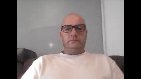 konsty17 online show from March 22, 2026, 9:51 pm