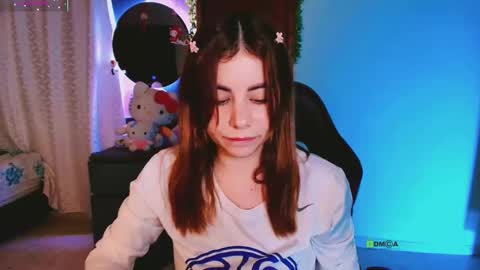 Snapshot of konygintonic chatting on October 19, 2025, 3:07 am YINI online show from October 19, 2025, 3:07 am