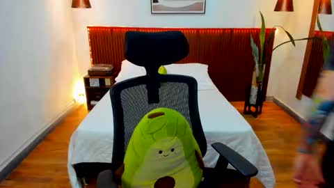 Kora Shadow online show from March 4, 2026, 9:21 pm