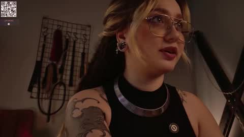 Kora       TG channel  online show from September 13, 2025, 1:33 pm