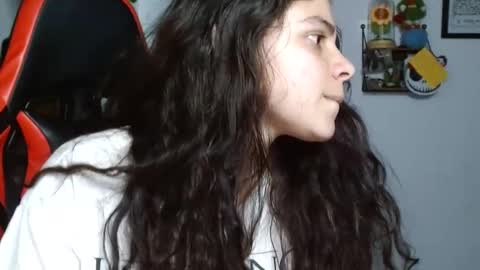 Karoll online show from December 13, 2024, 4:00 am