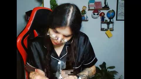 Karoll online show from February 16, 2025, 1:47 am