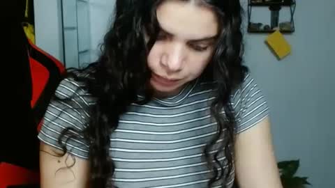 Karoll online show from February 26, 2025, 11:48 pm