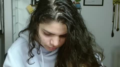 Karoll online show from October 21, 2025, 2:12 am