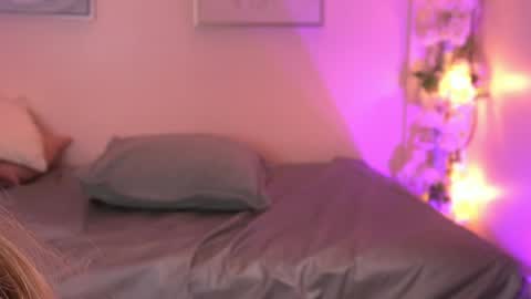 Snapshot of kore__1 chatting on May 10, 2026, 8:41 am Kore online show from May 10, 2026, 8:41 am