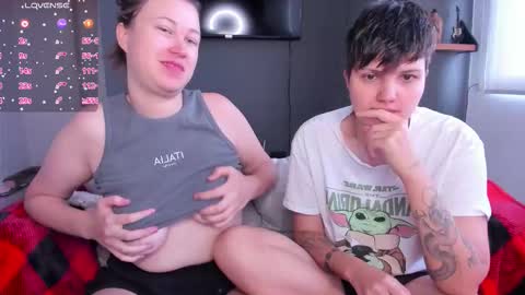 Twiix online show from February 7, 2026, 3:49 pm