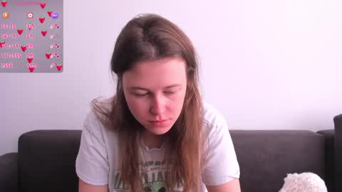 Twiix online show from April 27, 2026, 3:32 pm