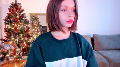 kossie_ online show from December 22, 2024, 10:28 am