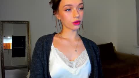 kossie_ online show from November 14, 2025, 4:06 pm