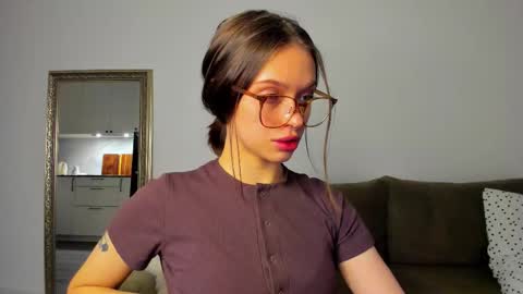 kossie_ online show from November 30, 2025, 2:37 am