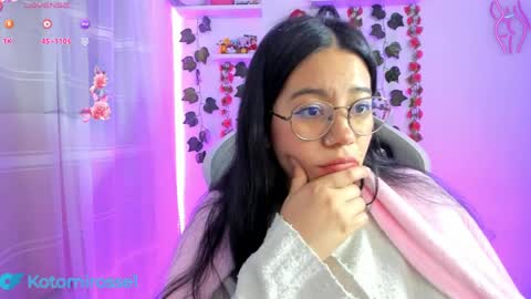 Kotomi online show from May 1, 2026, 1:54 am