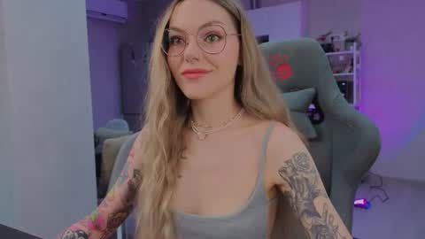 Jess online show from July 1, 2026, 9:00 am