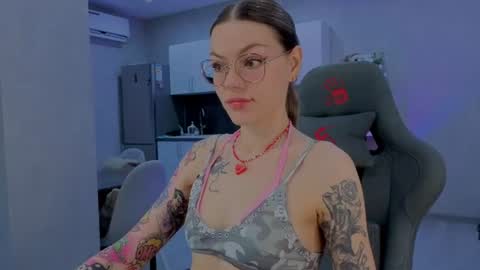 Jess online show from July 31, 2026, 10:58 am