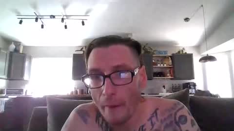 hard hung horny online show from March 1, 2025, 6:00 pm