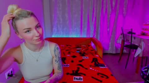 Lisandra online show from March 2, 2025, 9:43 pm