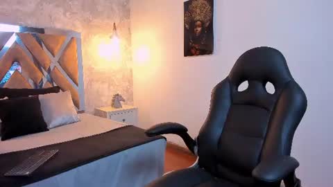 Snapshot of kraven_lust chatting on June 19, 2026, 3:00 am Kraven online show from June 19, 2026, 3:00 am