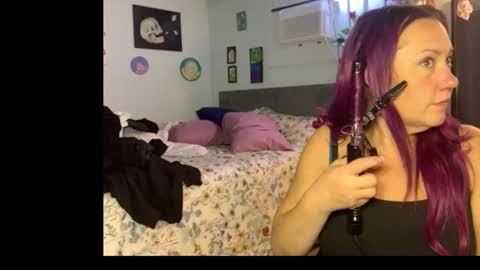 kreamyk420 online show from February 7, 2026, 6:22 pm