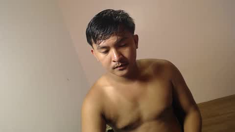 Snapshot of krezikeed chatting on November 4, 2025, 10:36 am krezikeed online show from November 4, 2025, 10:36 am