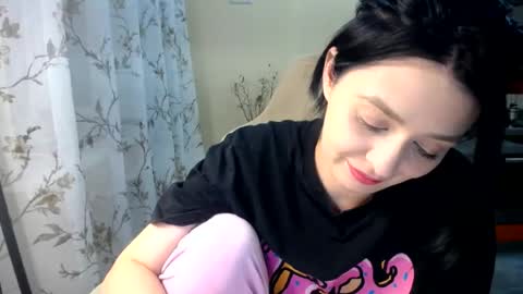 Snapshot of kris_again chatting on July 1, 2026, 9:58 pm Kris online show from July 1, 2026, 9:58 pm