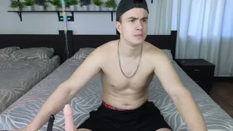 kris_braun online show from February 4, 2026, 3:23 am