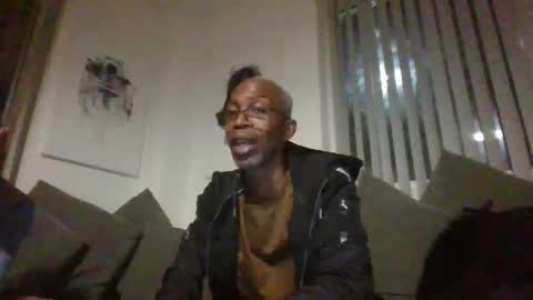 Kris and  Angels Summer Snowy IvY online show from October 4, 2025, 9:13 pm