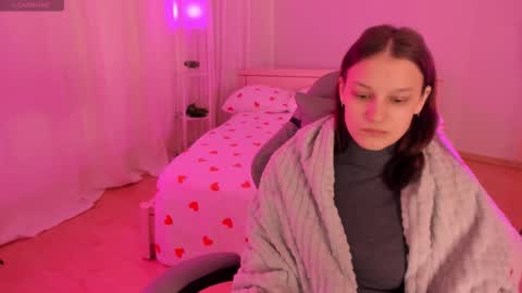 krisdoeil online show from March 3, 2026, 2:18 am