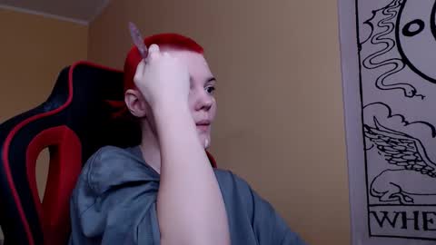 Snapshot of krisneal chatting on February 8, 2026, 9:02 am krisneal online show from February 8, 2026, 9:02 am