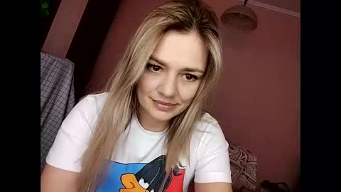 Snapshot of krisssexi chatting on February 18, 2025, 11:11 am KrissSexi online show from February 18, 2025, 11:11 am