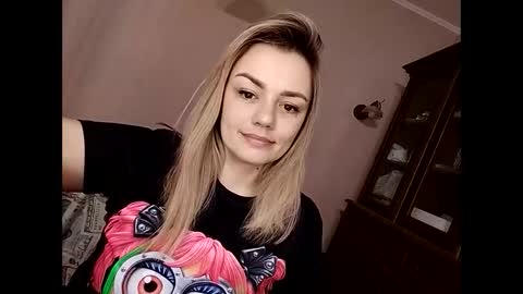 Snapshot of krisssexi chatting on March 4, 2025, 9:51 am KrissSexi online show from March 4, 2025, 9:51 am