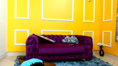 Thaterotic woman online show from February 12, 2025, 10:35 am