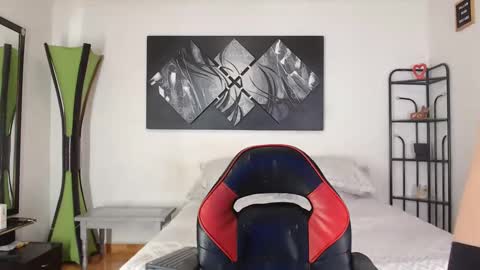 Snapshot of krissyyts chatting on September 20, 2025, 6:31 pm Andrea online show from September 20, 2025, 6:31 pm