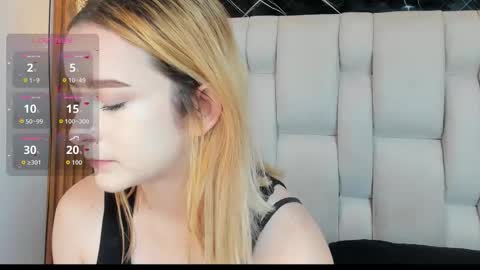 kristal online show from November 11, 2025, 12:27 pm