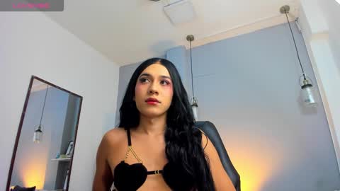 Snapshot of kristall_swan chatting on February 16, 2026, 1:40 pm Kristall online show from February 16, 2026, 1:40 pm