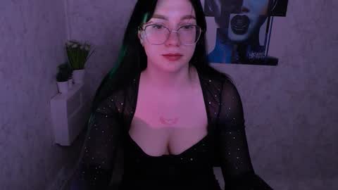 Kristen online show from February 23, 2026, 11:18 am