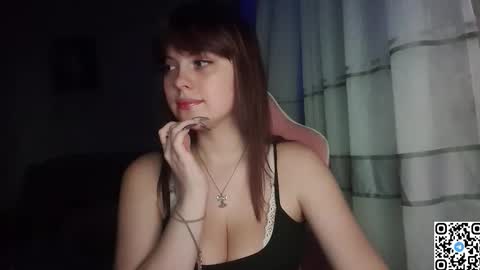 Christie online show from October 19, 2025, 6:08 pm