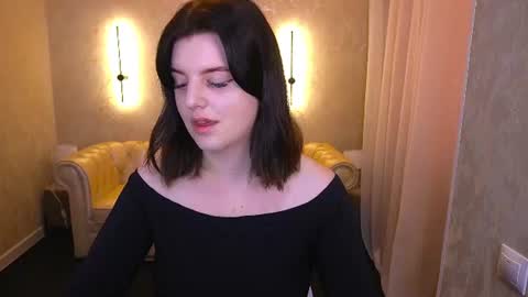 Snapshot of kristifoxy chatting on July 13, 2026, 5:21 am kristifoxy online show from July 13, 2026, 5:21 am