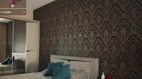 Kristina online show from April 1, 2026, 4:59 pm