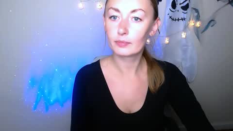 Kristi online show from October 12, 2025, 7:07 am