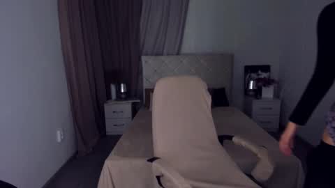 Kristina online show from December 10, 2024, 4:17 pm