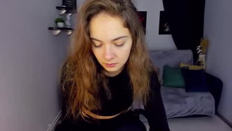 Kristina online show from December 22, 2024, 4:17 pm