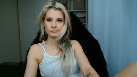 KristineAmore online show from June 30, 2026, 6:14 am