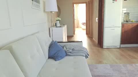 Kristi online show from November 4, 2025, 8:46 am