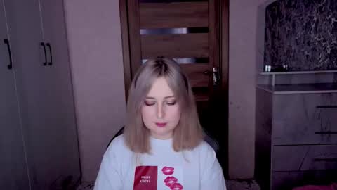 Kristy online show from February 6, 2026, 11:08 pm